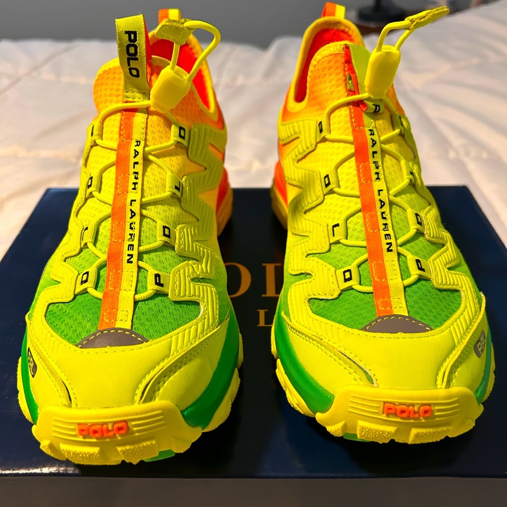 POLO RALPH LAUREN ADVENTURE 300LT SNEAKER SIZE: WOMENS 8.5, UK 6, Mens 7.